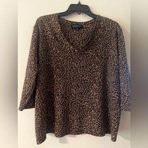 Jones New York Brown Leopard Print V-Neck Mid Sleeve Top